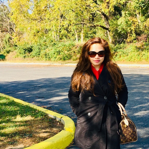 Meet your Posher, Marlene - Picture 1 of 1